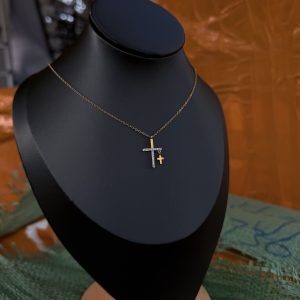 Criss cross steel necklace