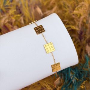 Square lv steel bracelet