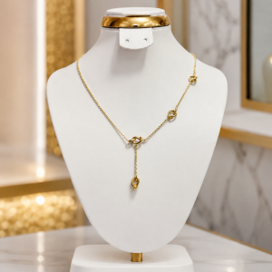 Knot gold necklace