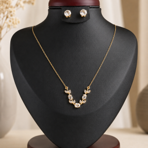 Gold white V crystal set