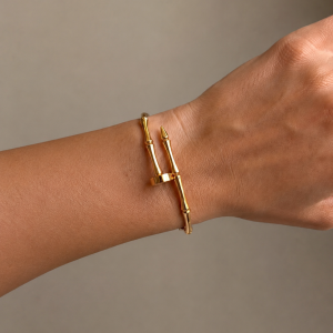 Nail gold bracelet