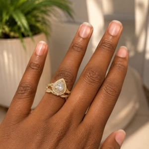 Gold wedding f ring 008 size(10)