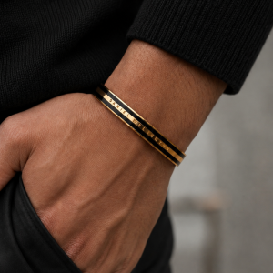 Golden bracelet 010