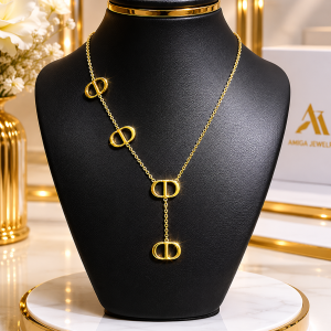 Gold d side necklace