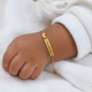 Engraved baby foot bracelet