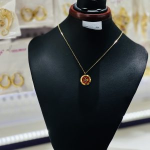 Gold circle red necklace