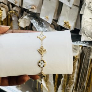 Golden flower bracelet
