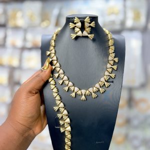 Sunbelle jewelry set