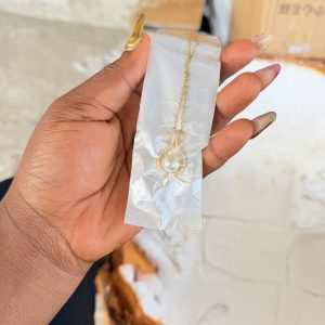 Dainty necklace 032