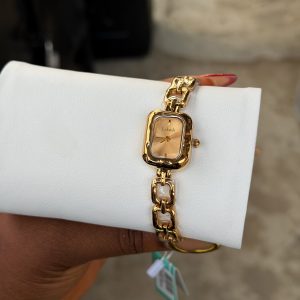 Labaoli gold square vintage face watch comes boxed