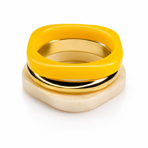 Amiga acrylic bangle 037