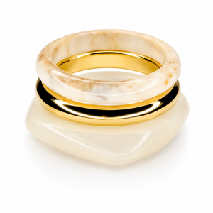 Amiga acrylic bangle 015