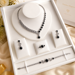 Silver black zirconia set