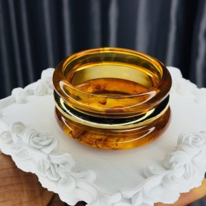 Amiga acrylic bangle 006