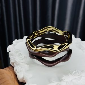 Amiga acrylic bangle 043