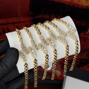 Rq gold zig zag bracelet