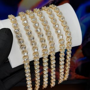 Rq gold stoned heart bracelet