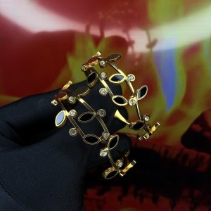Black thorns steel bracelet