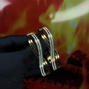 Steel criss cross bracelet