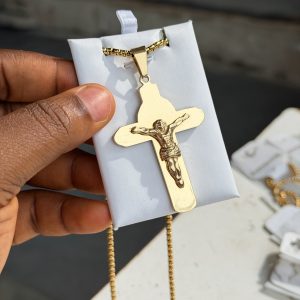 Gold cross necklace 04