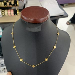 Vca gold necklace