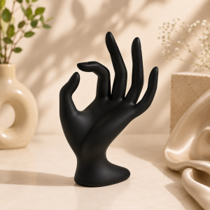 Hand mannequin short
