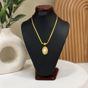 Steel pearl necklace