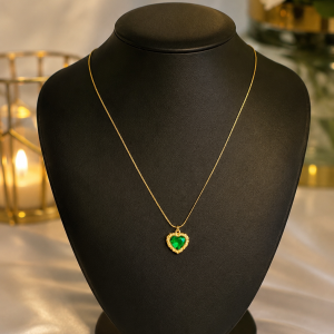 Gold steel green love female necklace 002