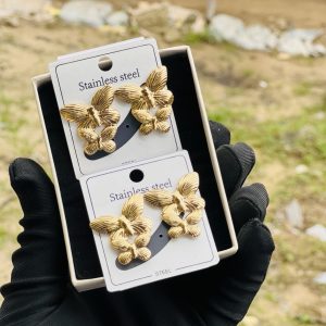Golden earrings 006