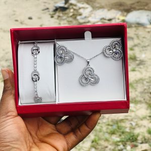 Silver steel triple circle combo comes boxed 003