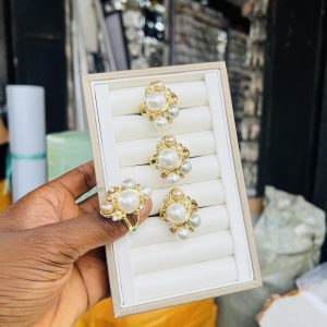 Viennois golden ring 002 size 10