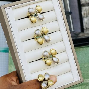 Viennois two toned rings 003 size 10