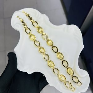 Viennois golden bracelet 001