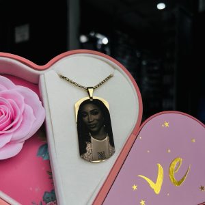 Engraved picture necklace comes with exact box