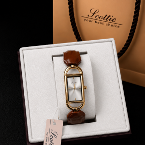 Scottie white face brown strap