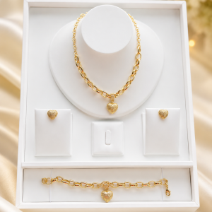 NYH heart necklace sets