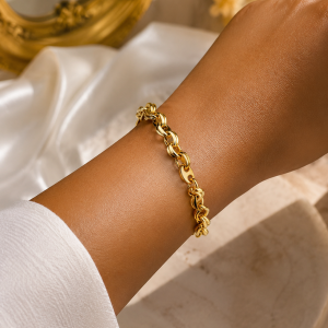 Gold bracelet 021
