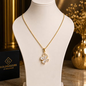 Gold necklace 010