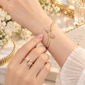 NYH Gold bracelet 9
