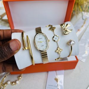 NAIDU watch sets 4 comes with paper box
