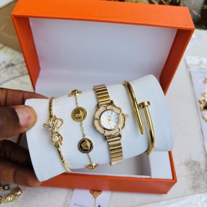 NAIDU watch sets 12 comes with paper box