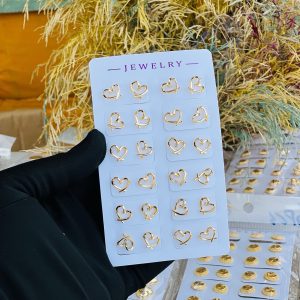 Gold earrings half pack