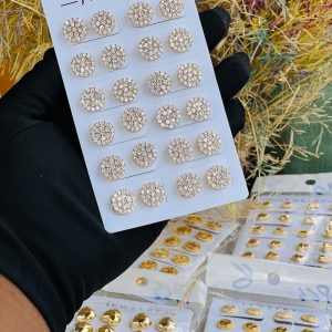Gold earrings half pack