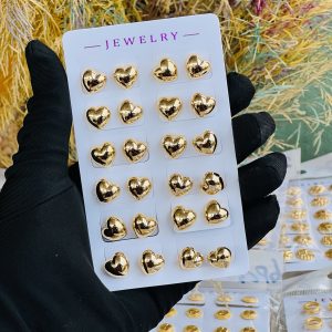 Gold earrings half pack