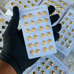 Gold earrings half pack