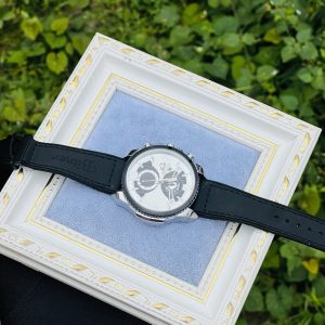Engraved Heryi watch 001