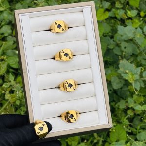 Gold card male rings 025 size 9