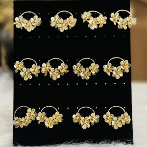 Amiga gold earrings 1pcs