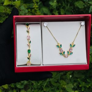 Fashion combo 002 comes with exact box