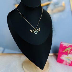 18 karat dainty necklace 003